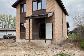 Дом , кирпич